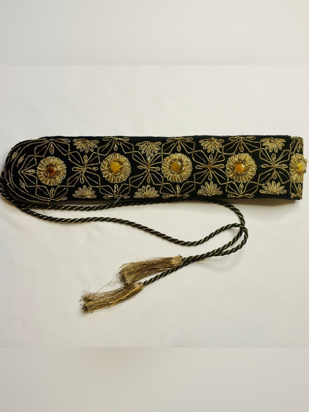 Rare VTG 70s Velvet Zardozi Cinch Belt ✨ Agate Stones & Gold Embroidery